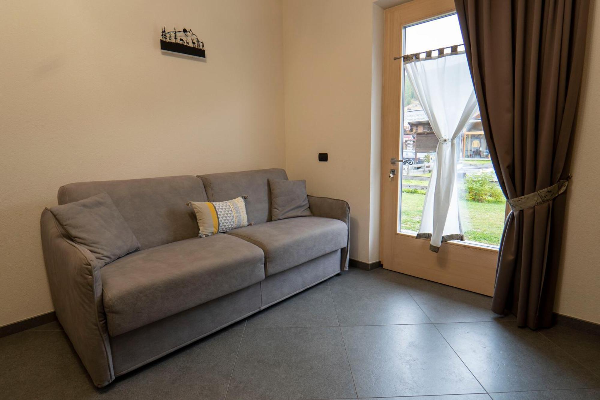 Ferienwohnung Al Camanel Livigno Exterior foto