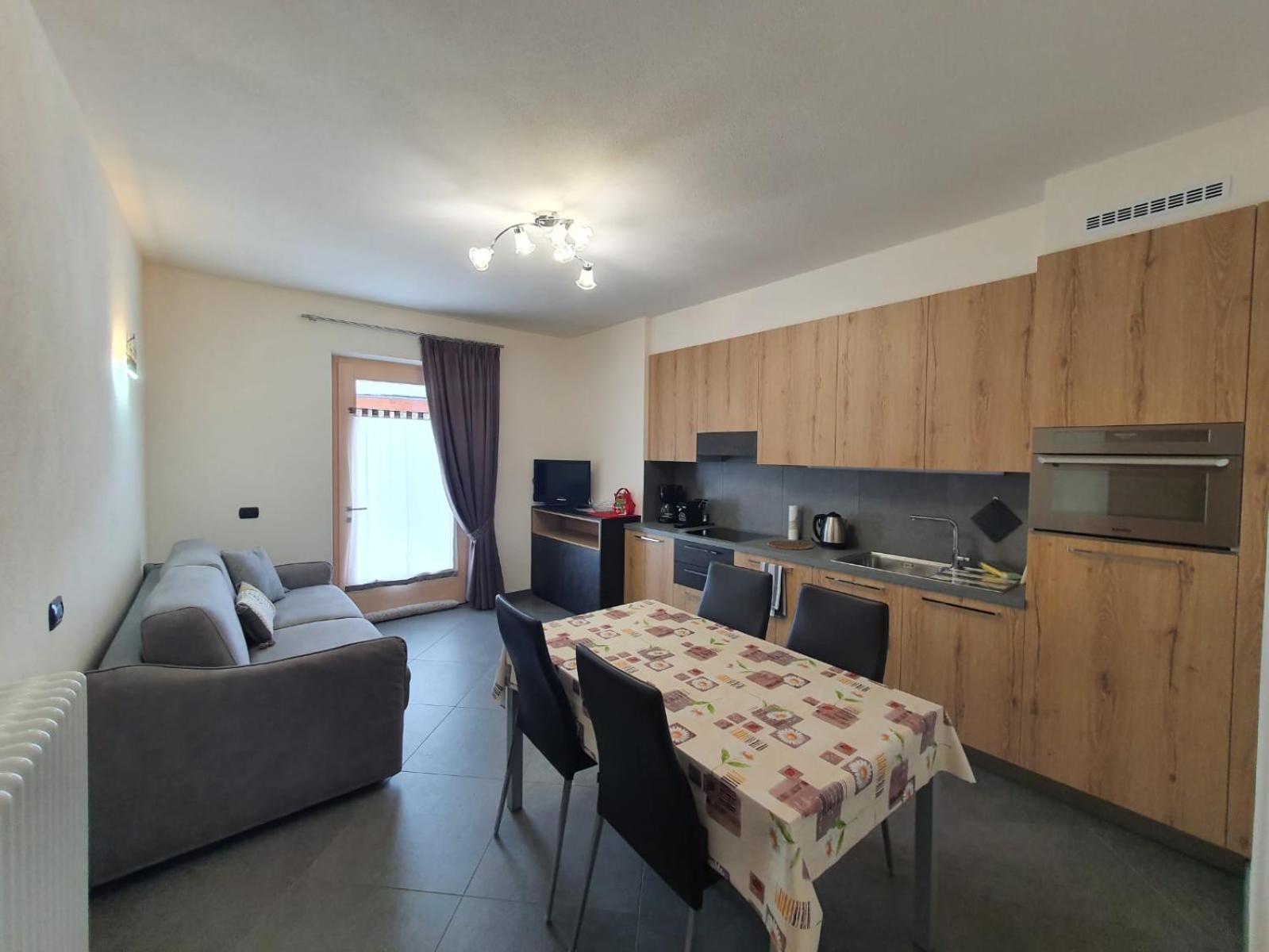 Ferienwohnung Al Camanel Livigno Exterior foto