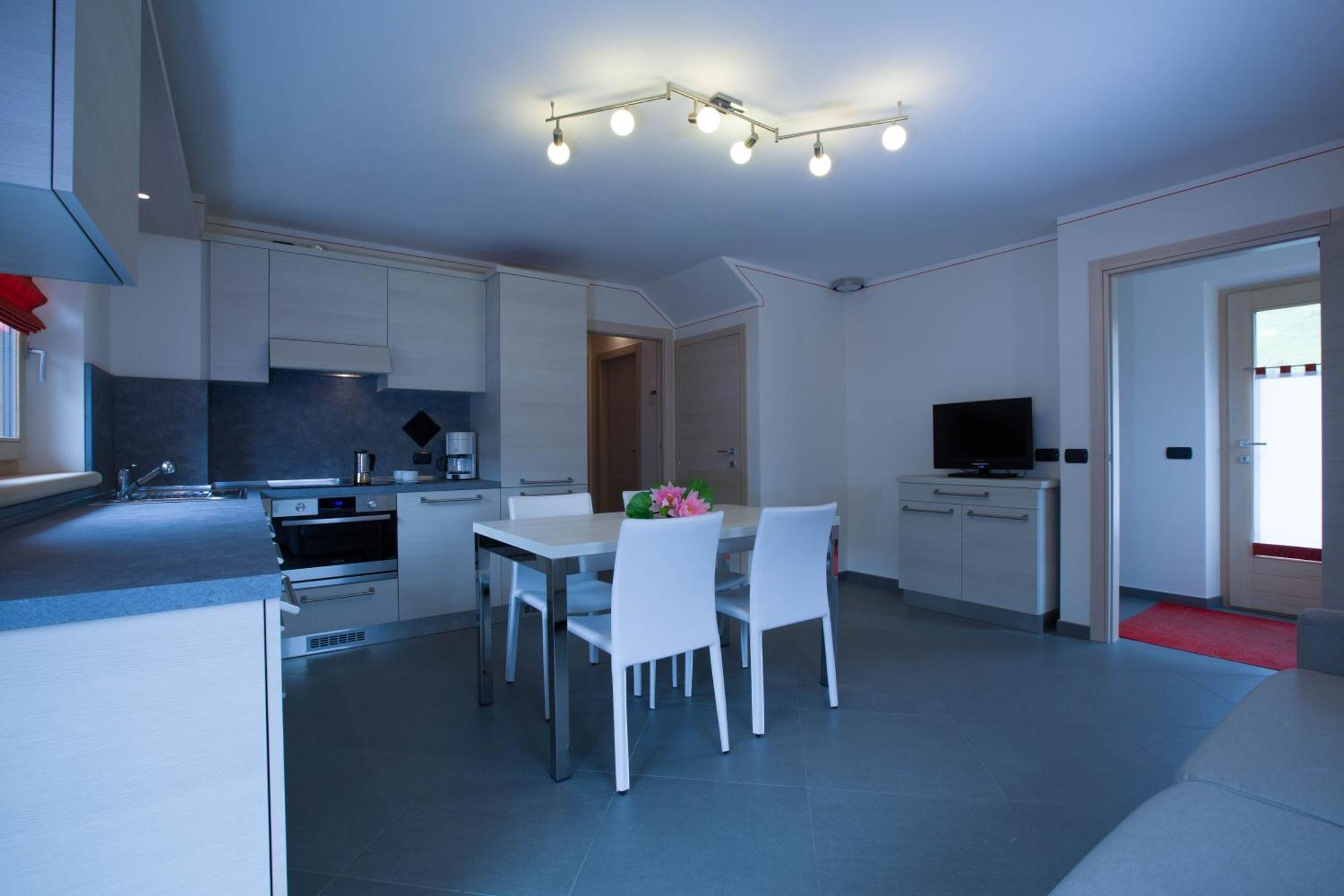 Ferienwohnung Al Camanel Livigno Exterior foto
