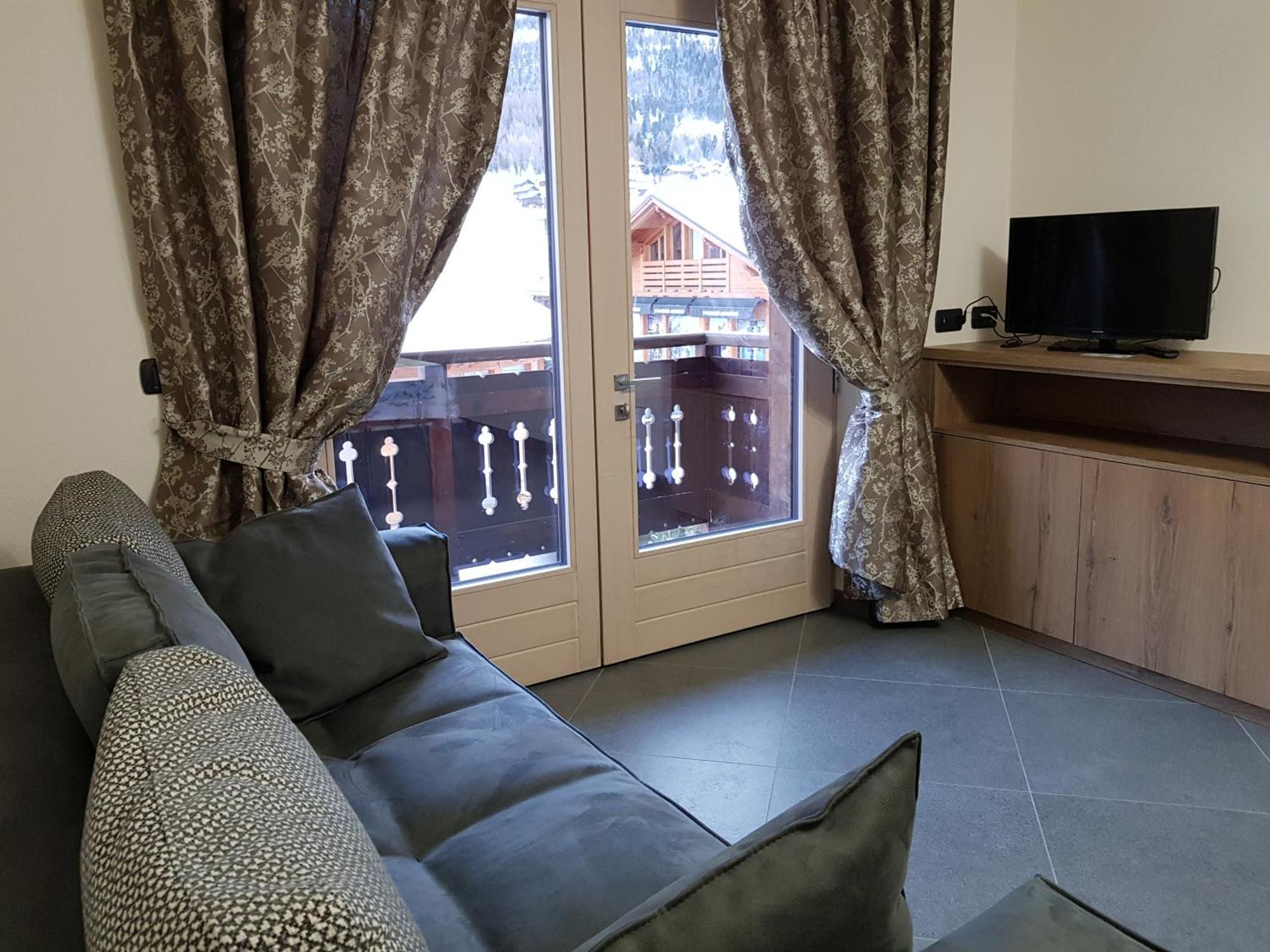 Ferienwohnung Al Camanel Livigno Exterior foto